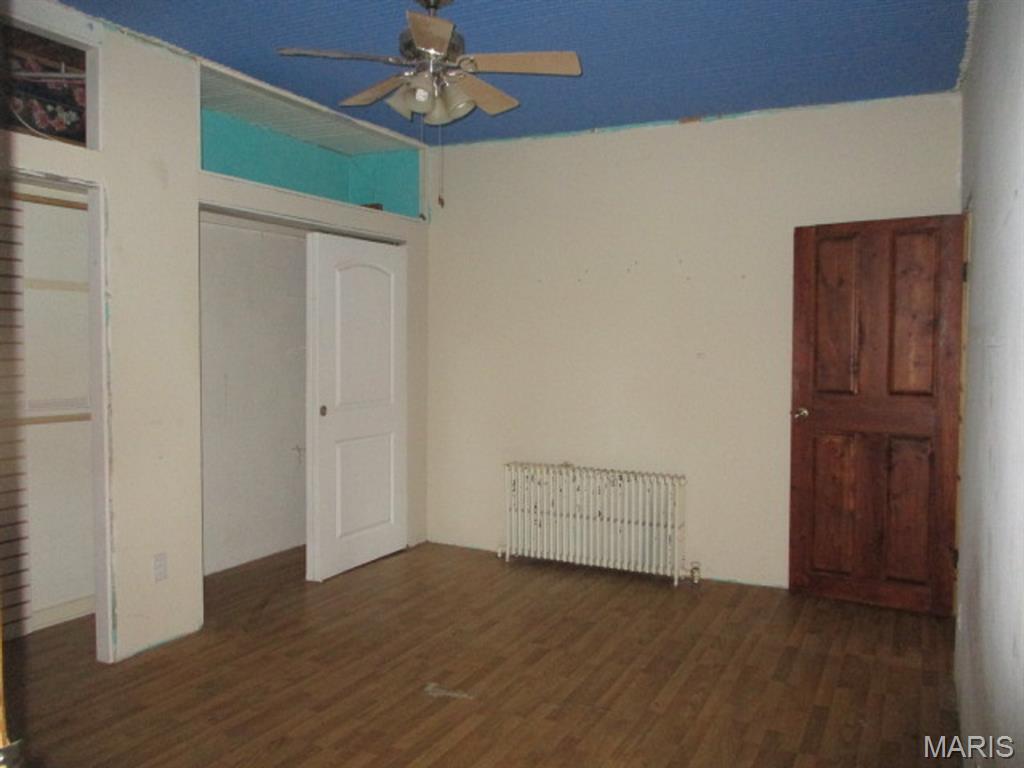 707 North Street Bartelso, IL 62218 - Photo 7 of 12