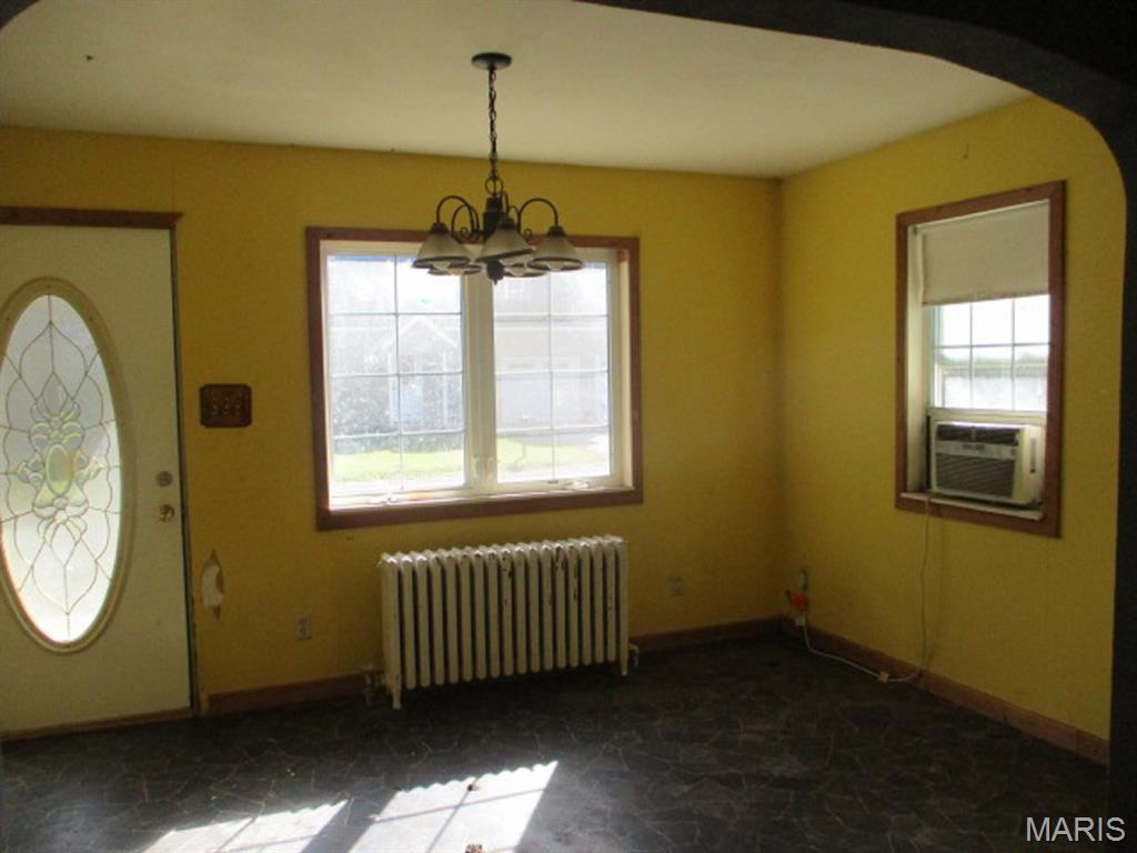 707 North Street Bartelso, IL 62218 - Photo 8 of 12