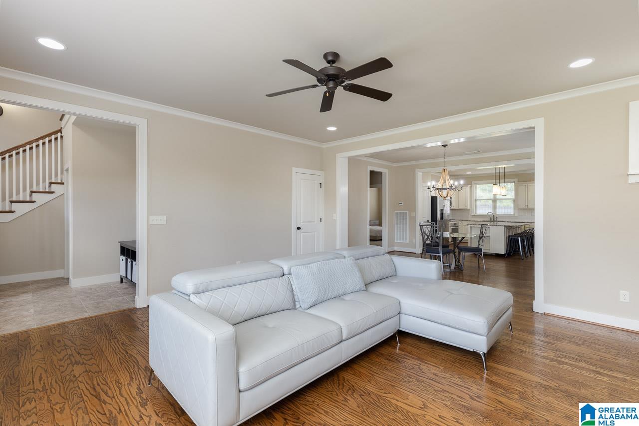 1065 Evan Circle Chelsea, AL 35043 - Photo 6 of 35