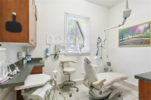 $695,000 | 341 Metairie Road, Metairie, LA 70005