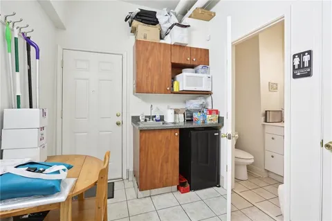 $695,000 | 341 Metairie Road, Metairie, LA 70005