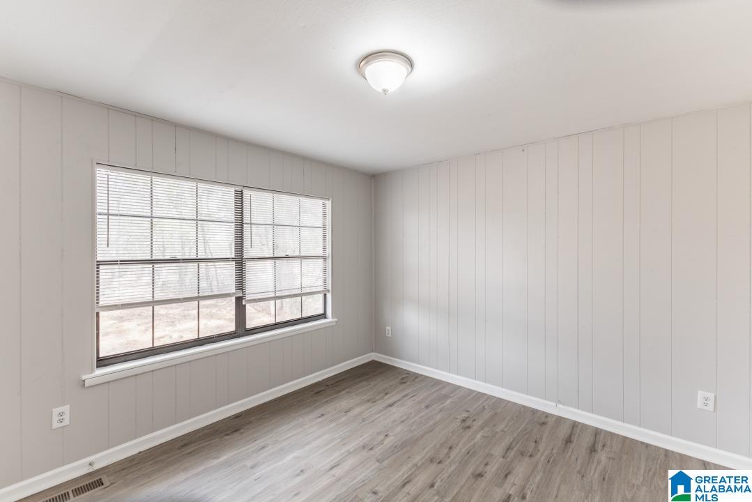 2714 Northwest Oakwood Road Huntsville, AL 35810 - Photo 6 of 20