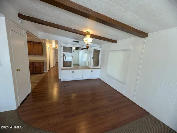 $2,000 | 18003 North 2nd Street, Phoenix, AZ 85022