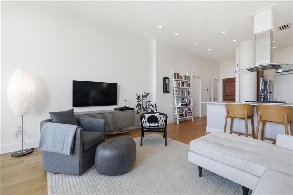 3820 Roswell Road Northeast, Unit 1012 Atlanta, GA 30342 - Photo 19 of 80