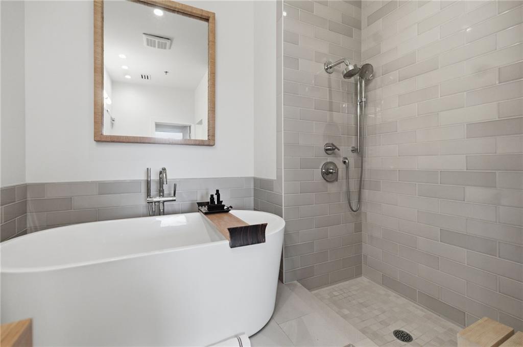 3820 Roswell Road Northeast, Unit 1012 Atlanta, GA 30342 - Photo 31 of 80