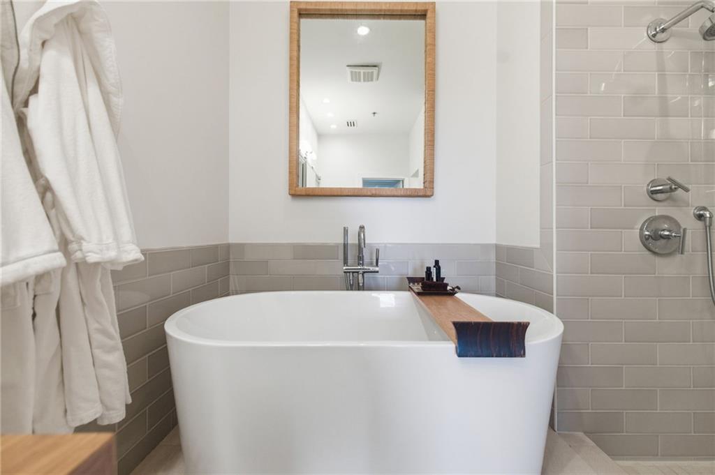 3820 Roswell Road Northeast, Unit 1012 Atlanta, GA 30342 - Photo 32 of 80