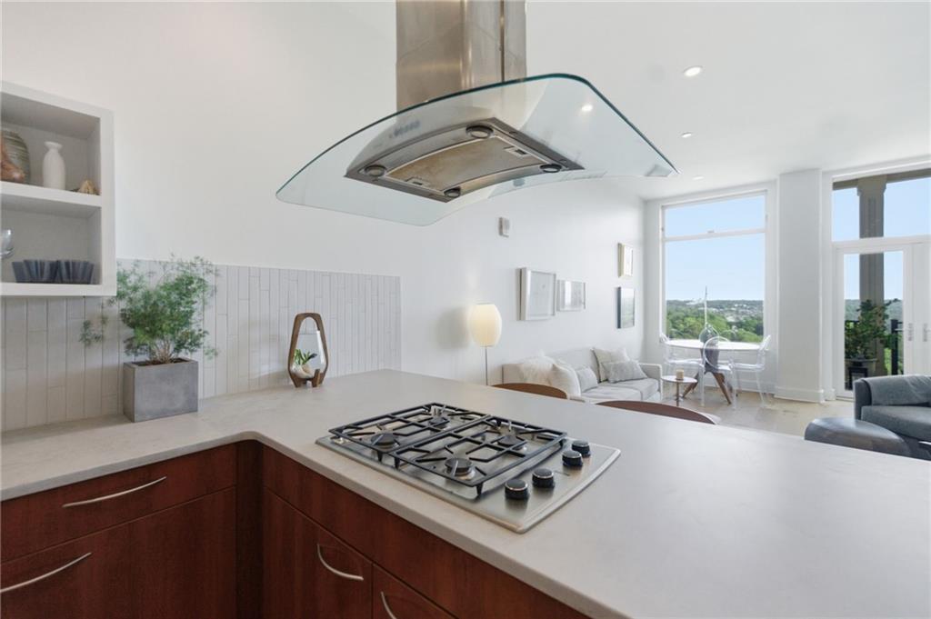 3820 Roswell Road Northeast, Unit 1012 Atlanta, GA 30342 - Photo 5 of 80