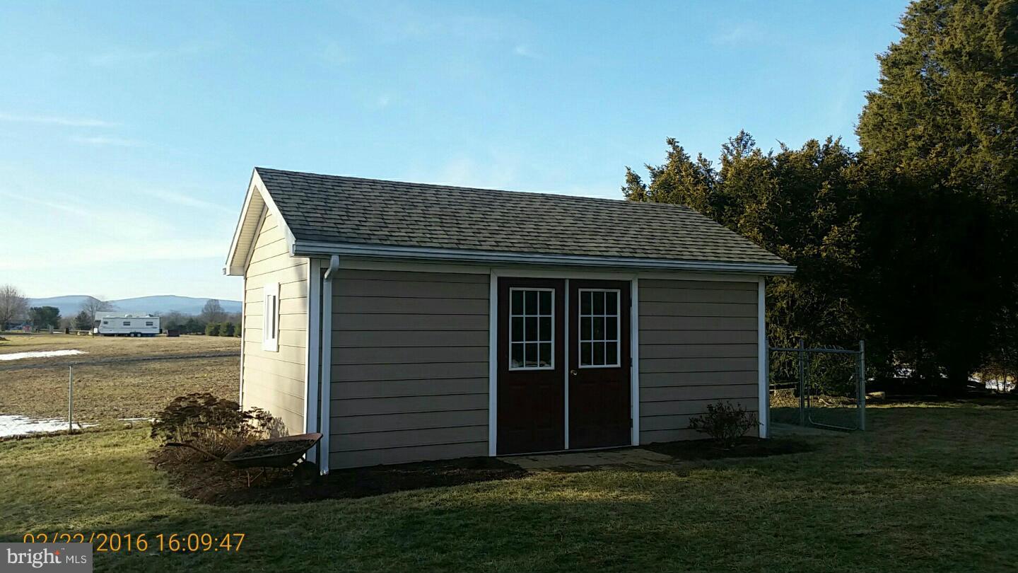 15148 Clear Spring Road Williamsport, MD 21795 - Photo 15 of 16 Exterior (Rear)