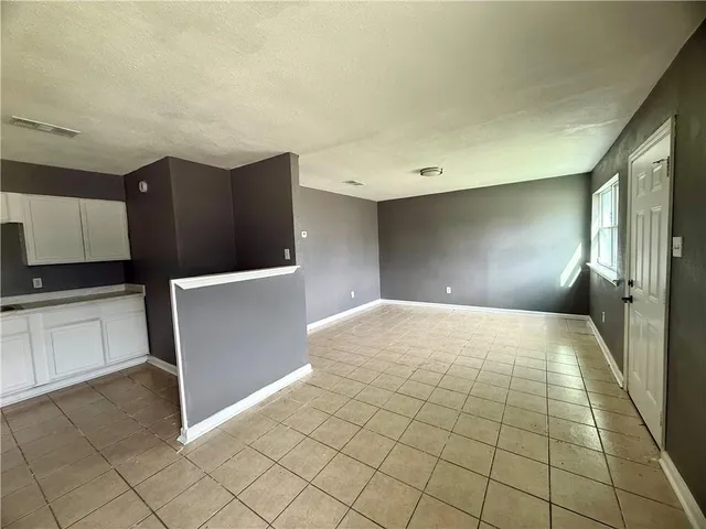 $129,900 | 2088 Carver Drive, Marrero, LA 70072