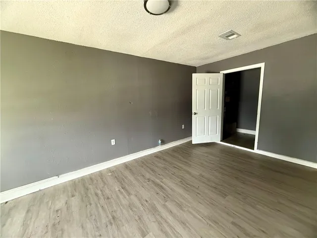 $129,900 | 2088 Carver Drive, Marrero, LA 70072