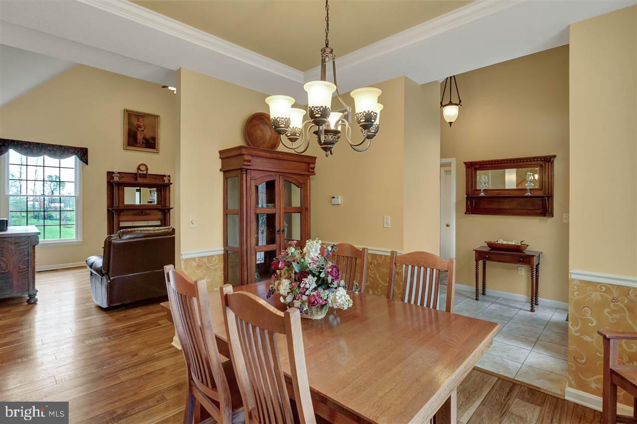 241 Richland Road Carlisle, PA 17015 - Photo 5 of 25 Gallery Image 5