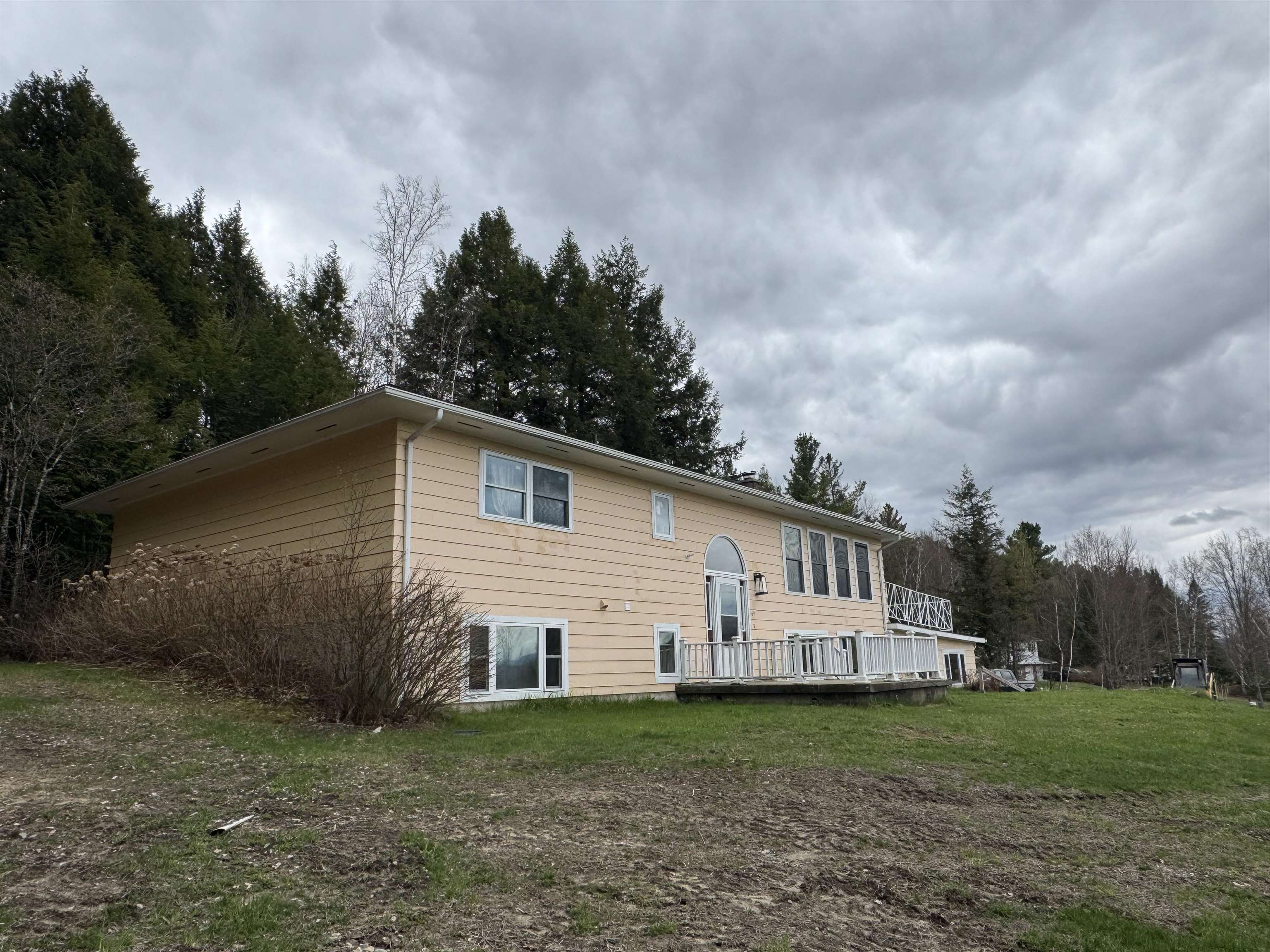 69 Missionary Acres Road Derby, VT 05855 - Photo 4 of 29