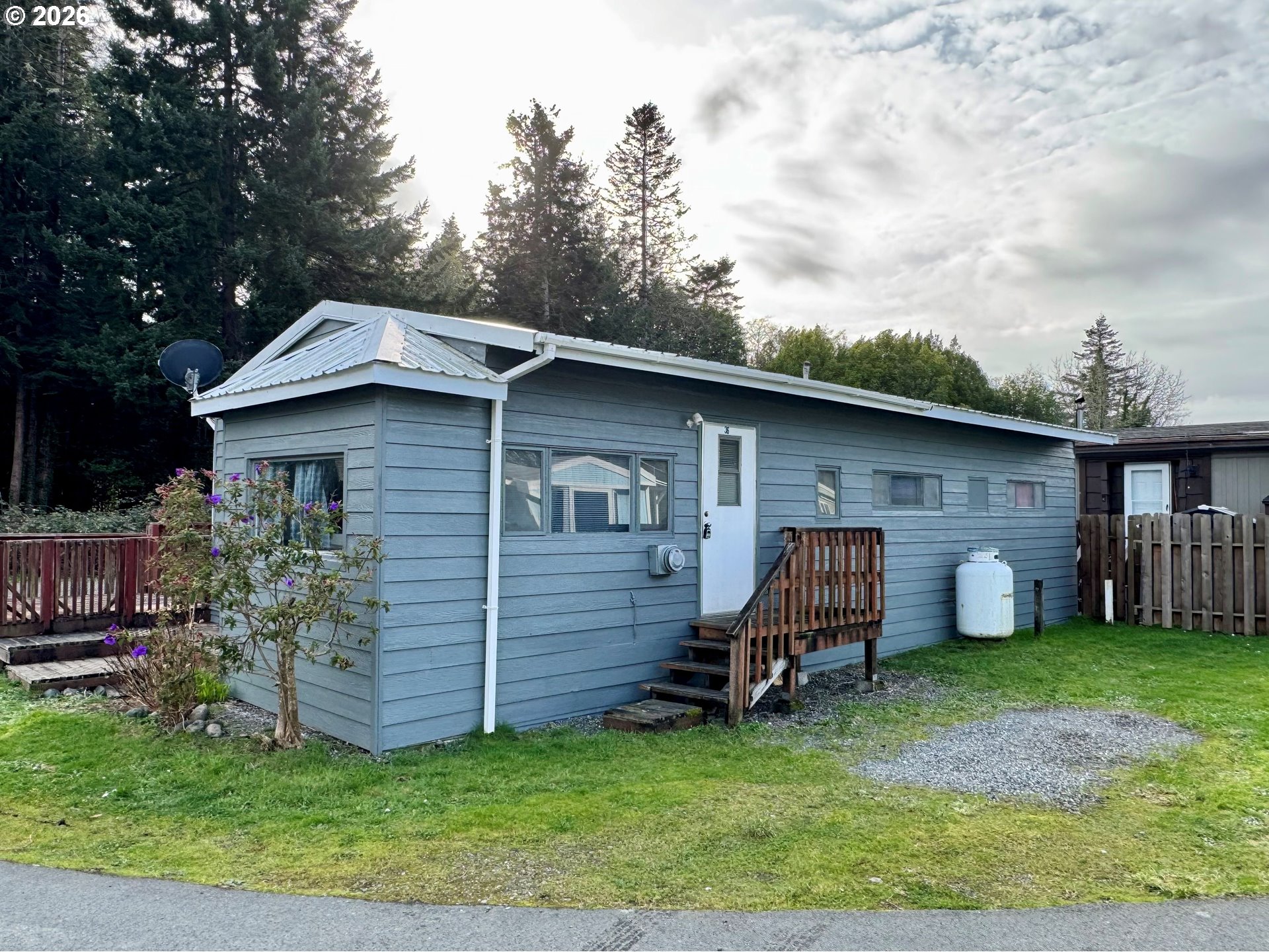95691 Saunders Creek Road, Unit 36 Gold Beach, OR 97444 - Photo 20 of 23 Parking