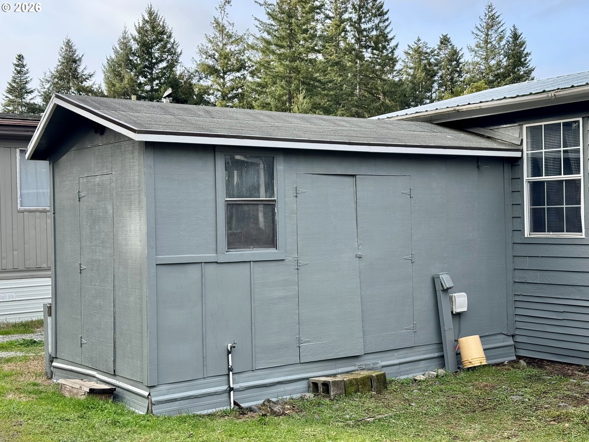 95691 Saunders Creek Road, Unit 36 Gold Beach, OR 97444 - Photo 21 of 23 Workshop