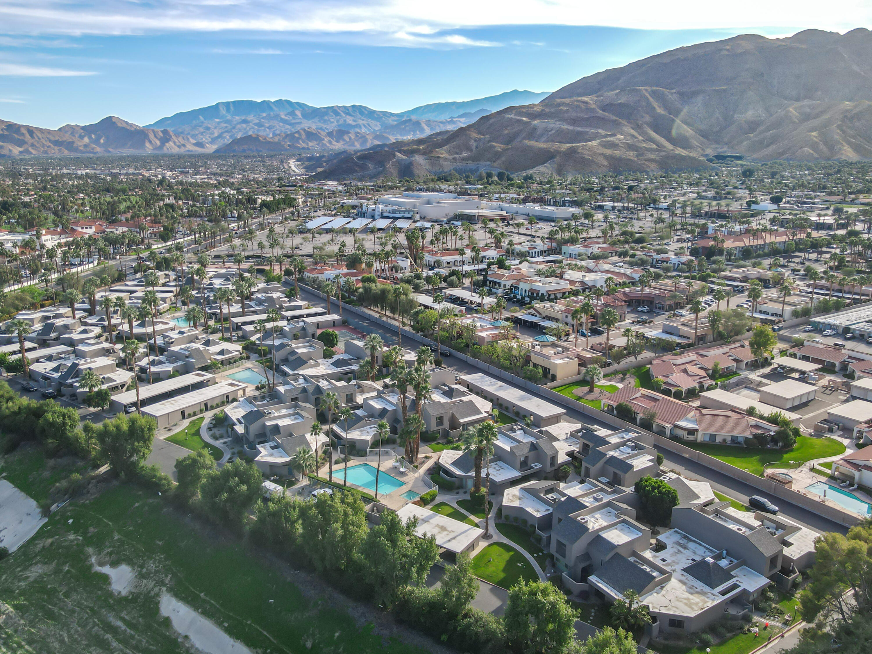 71990 Eleanora Lane Rancho Mirage, CA 92270 - Photo 20 of 22 a view of a city