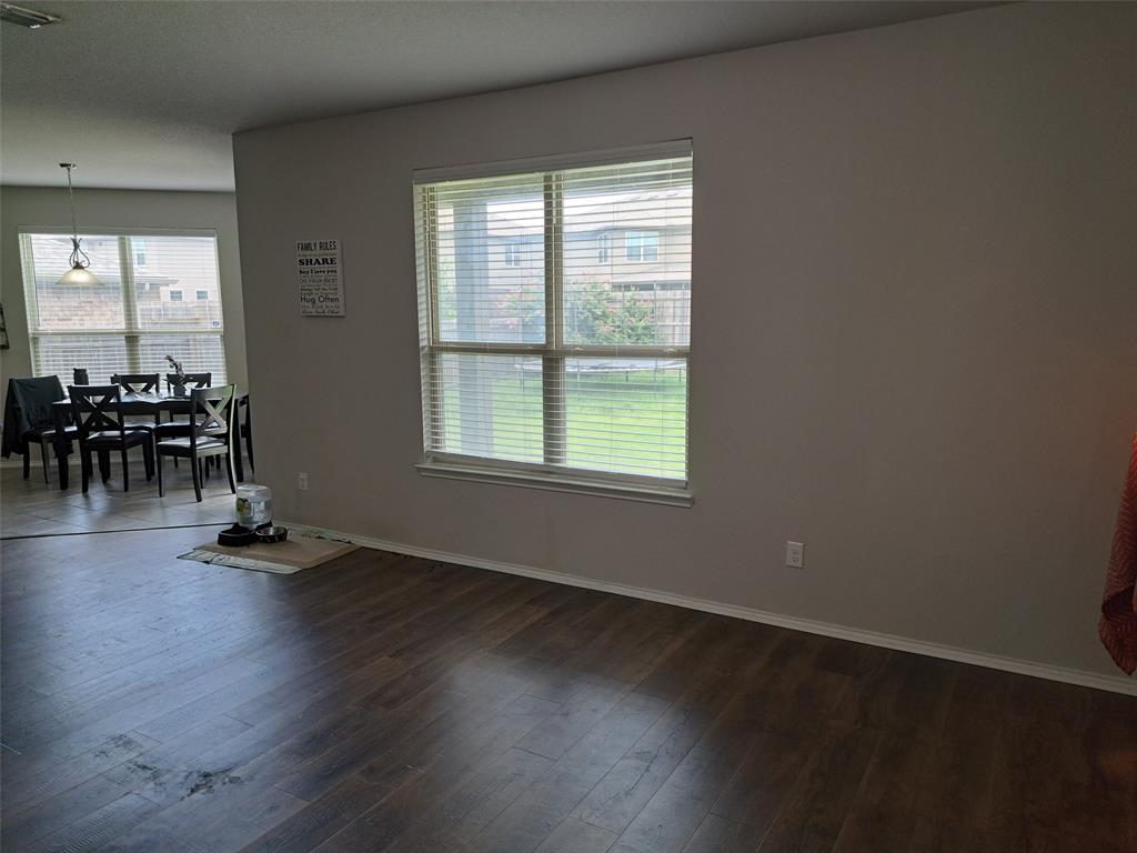6273 Outrigger Road Fort Worth, TX 76179 - Photo 6 of 14 Gallery Image 6