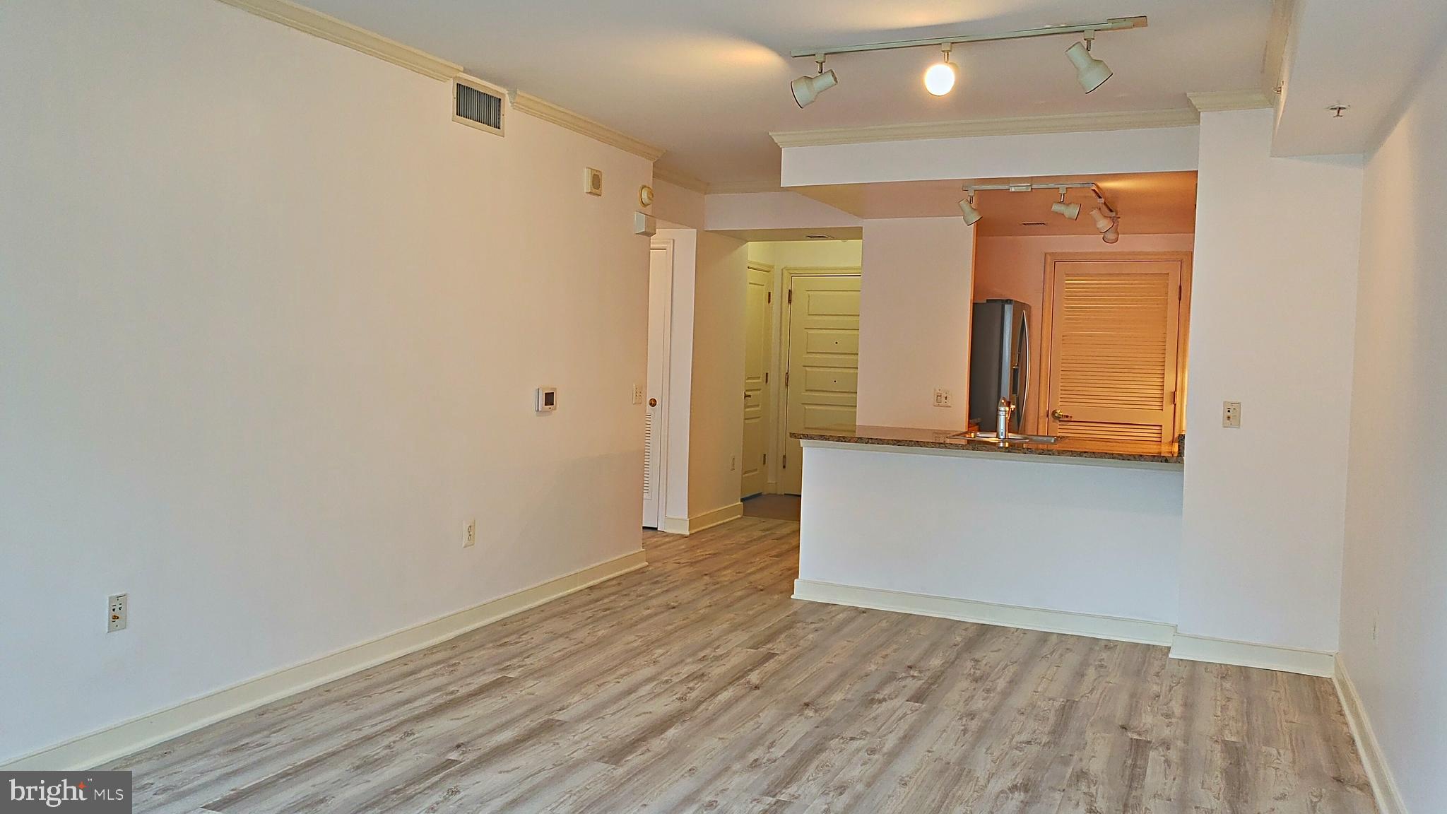 631 D Street Northwest, Unit 1027 Washington, DC 20004 - Photo 10 of 73