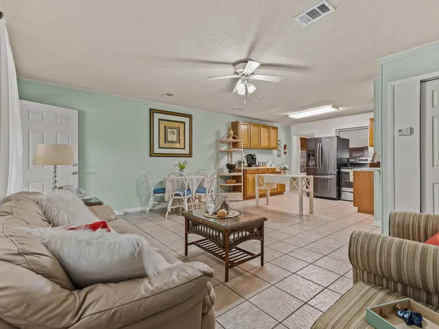 $178,000 | 6 Parker Avenue, Unit 3 & 4, Lanark Village, FL 32322