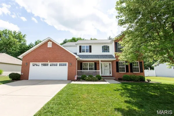 $445,000 | 548 North August Street, Mascoutah, IL 62258
