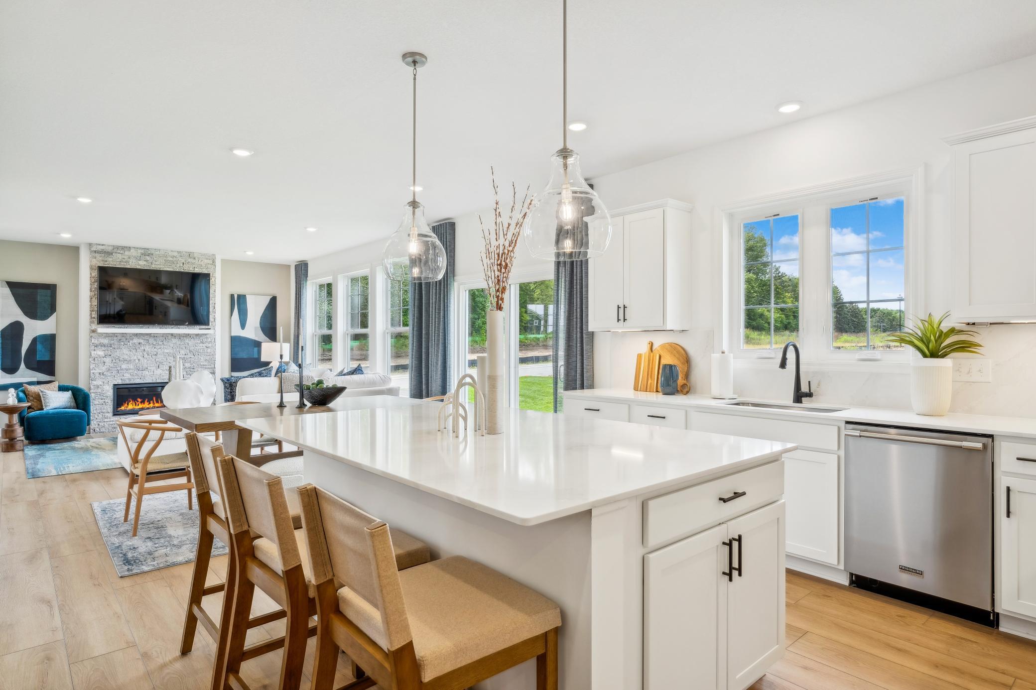 2505 Rock Elm Road Shakopee, MN 55379 - Photo 5 of 30