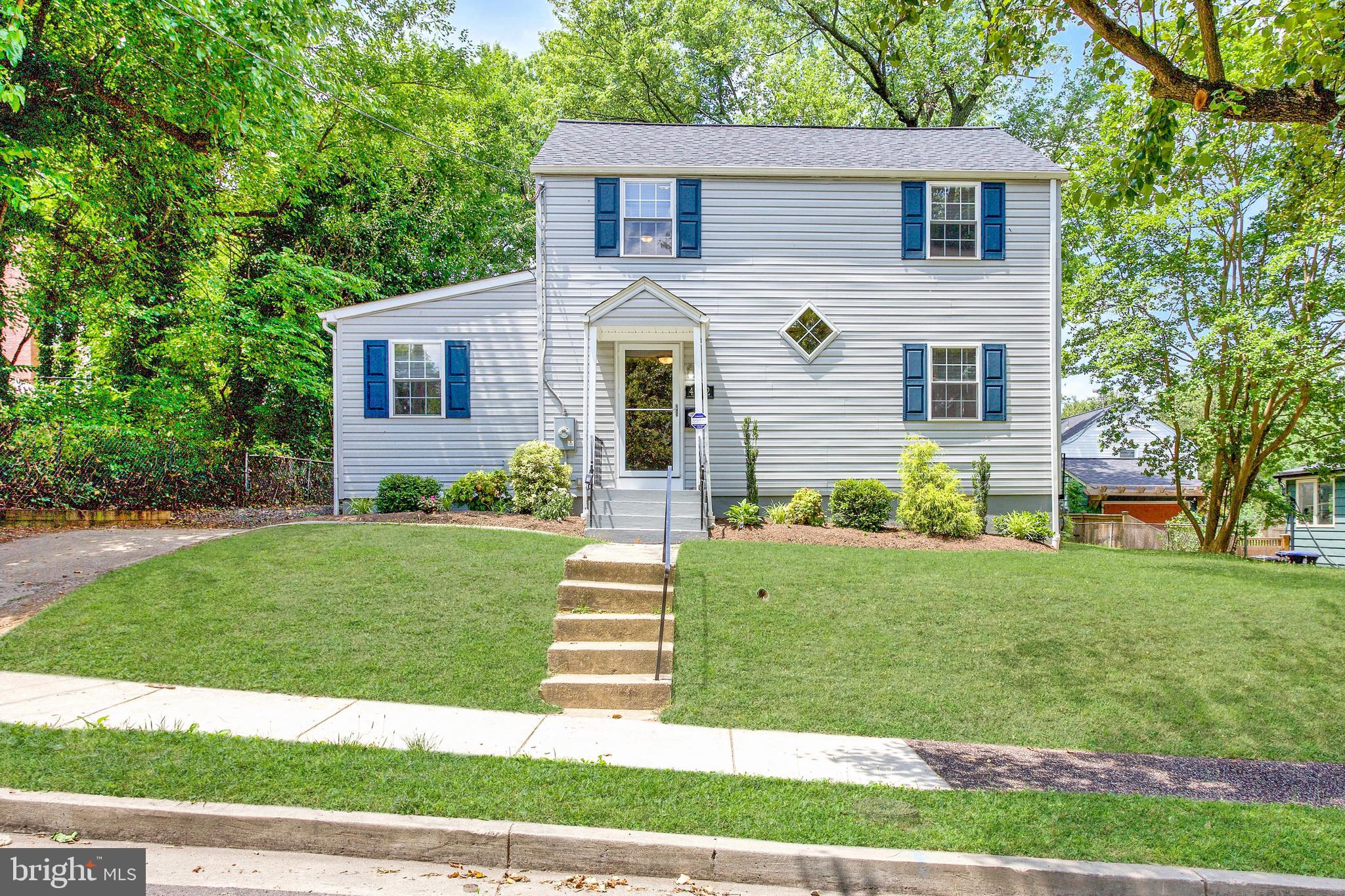 4402 32nd Street, Mount Rainier, MD 20712 Compass