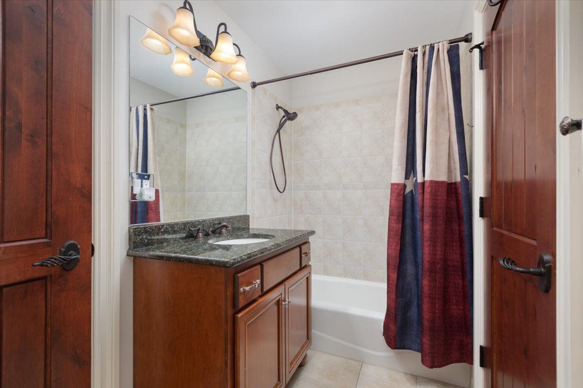 849 East Hillside Road Naperville, IL 60540 - Photo 47 of 75