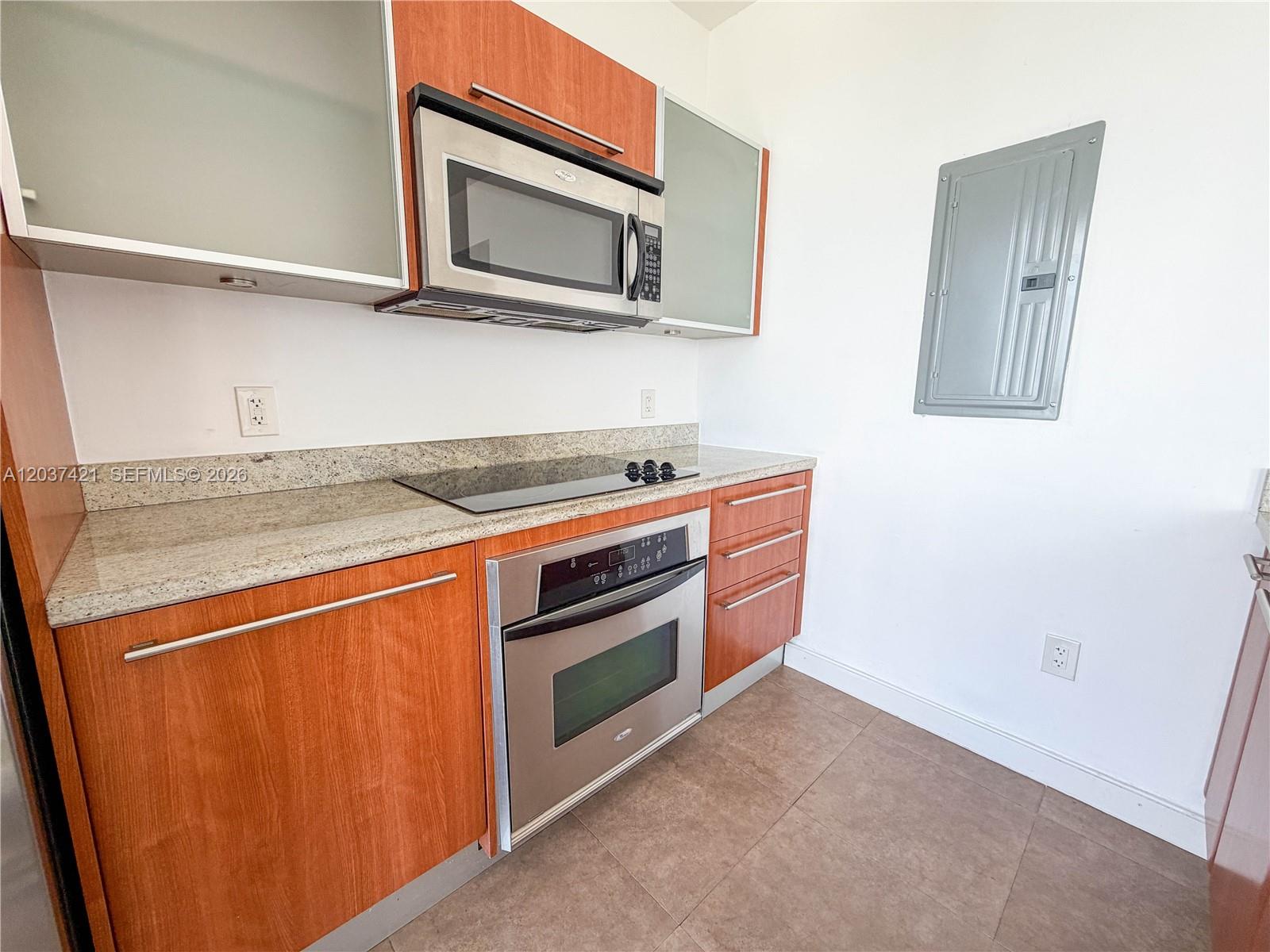 185 Southwest 7th Street, Unit 2900 Miami, FL 33130 - Photo 18 of 37