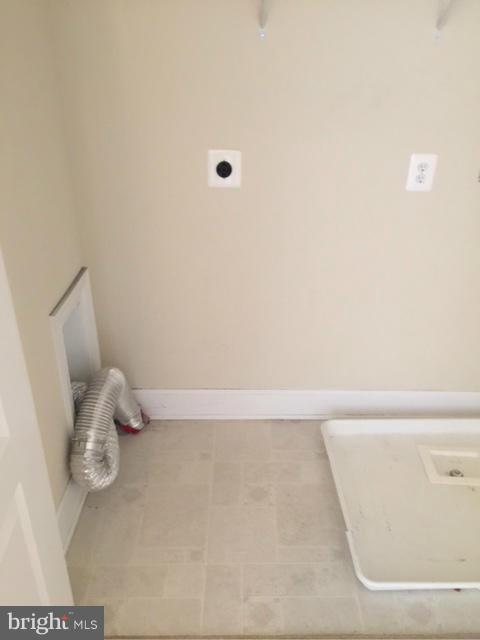 13608 Dover Cliffs Place Germantown, MD 20874 - Photo 25 of 26 a view of an empty room