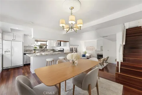 $1,150,000 | 1515 Artesia Boulevard, Unit 2, Manhattan Beach, CA 90266
