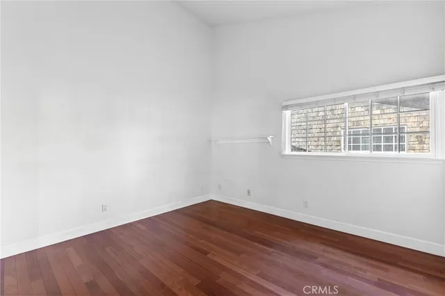 $1,250,000 | 1515 Artesia Boulevard, Unit 2, Manhattan Beach, CA 90266