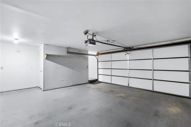 $1,250,000 | 1515 Artesia Boulevard, Unit 2, Manhattan Beach, CA 90266