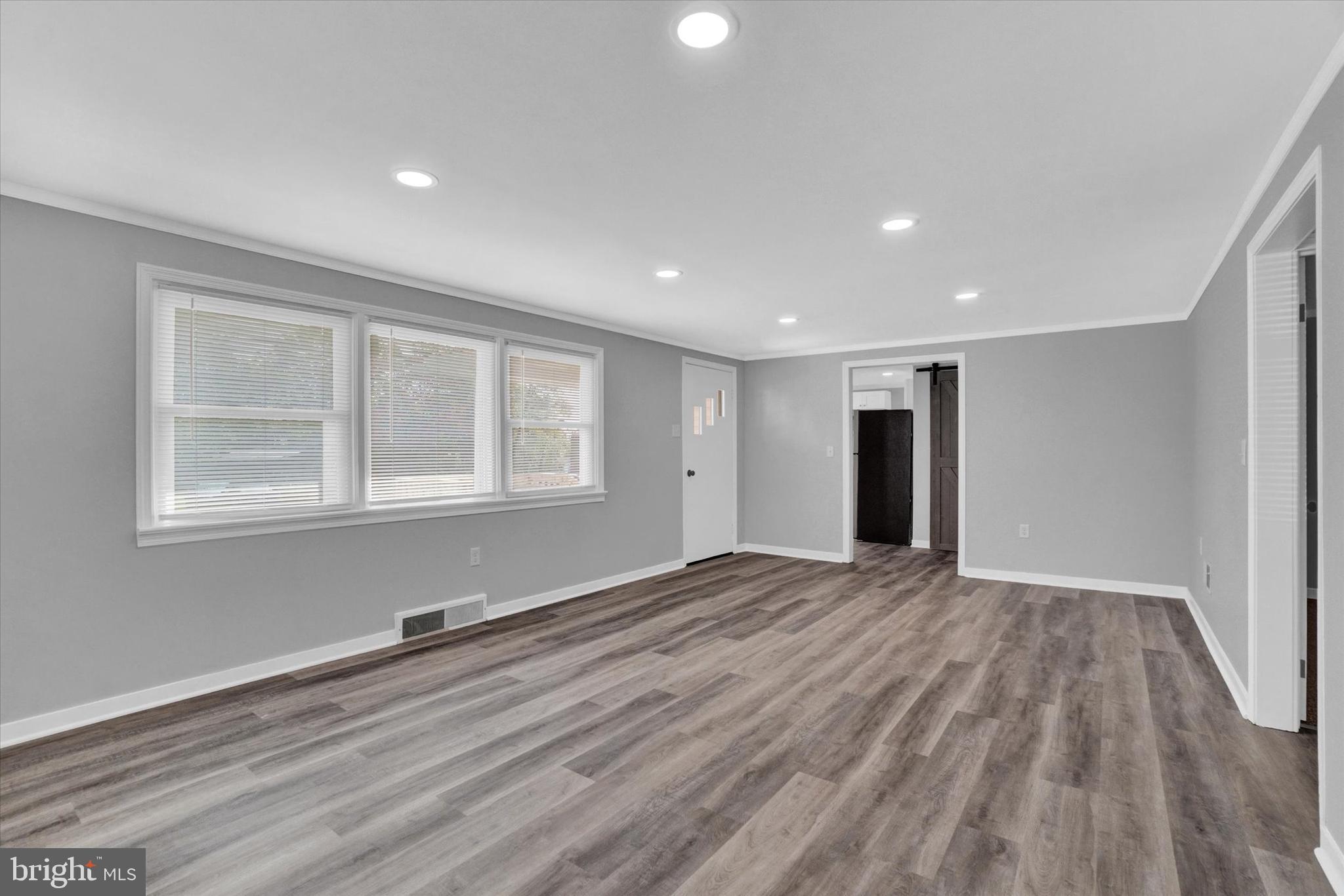 2630 Oakland Road Dover, PA 17315 - Photo 8 of 32 Gallery Image 8