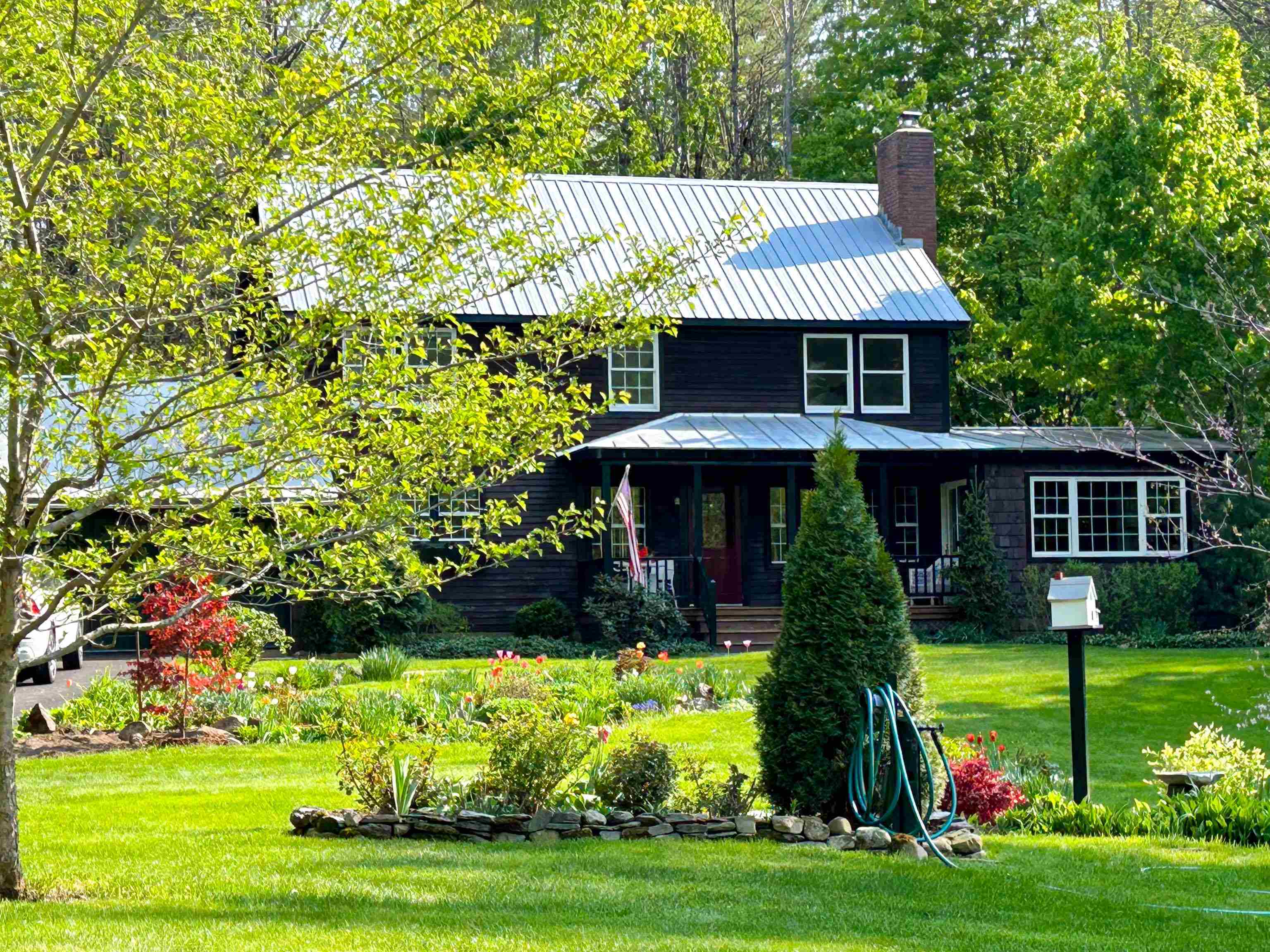 208 Jarvis Road Weathersfield, VT 05151 - Photo 1 of 42 Gallery Image 1
