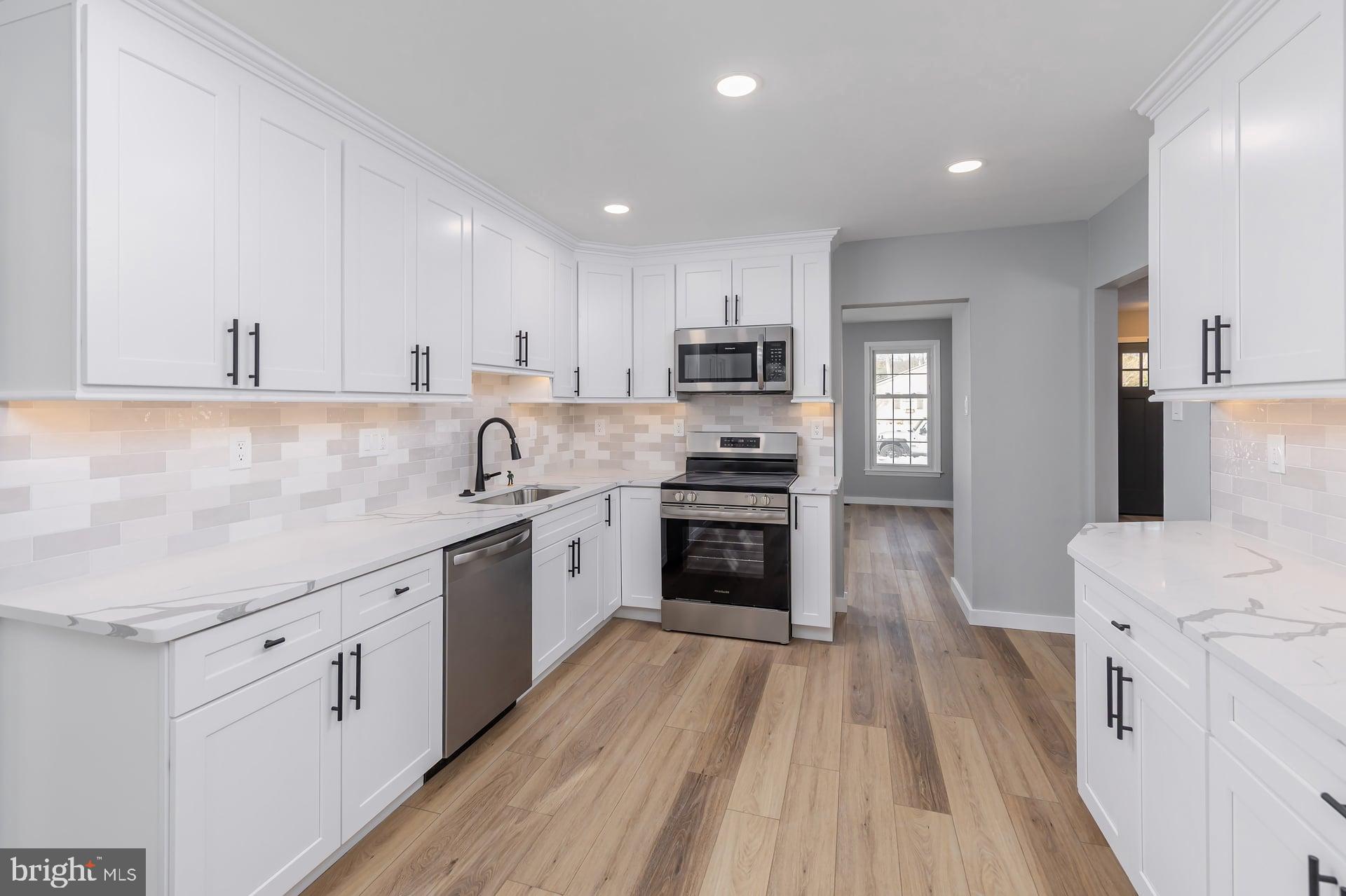 44 Cranford Road Blackwood, NJ 08012 - Photo 8 of 22