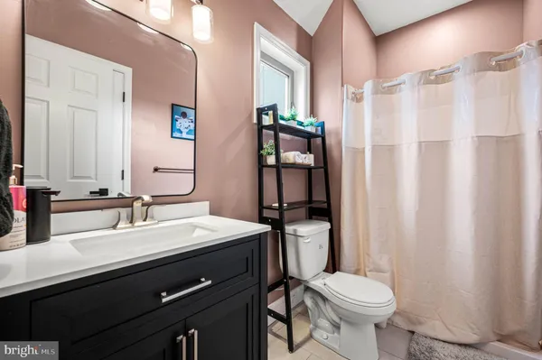 $434,900 | 213 Roxborough Avenue, Philadelphia, PA 19128