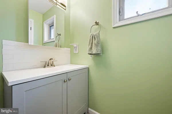 $434,900 | 213 Roxborough Avenue, Philadelphia, PA 19128