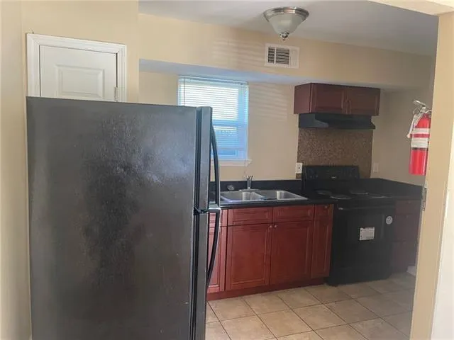 $850 | 4415 Wilson Avenue, Unit F, New Orleans, LA 70126