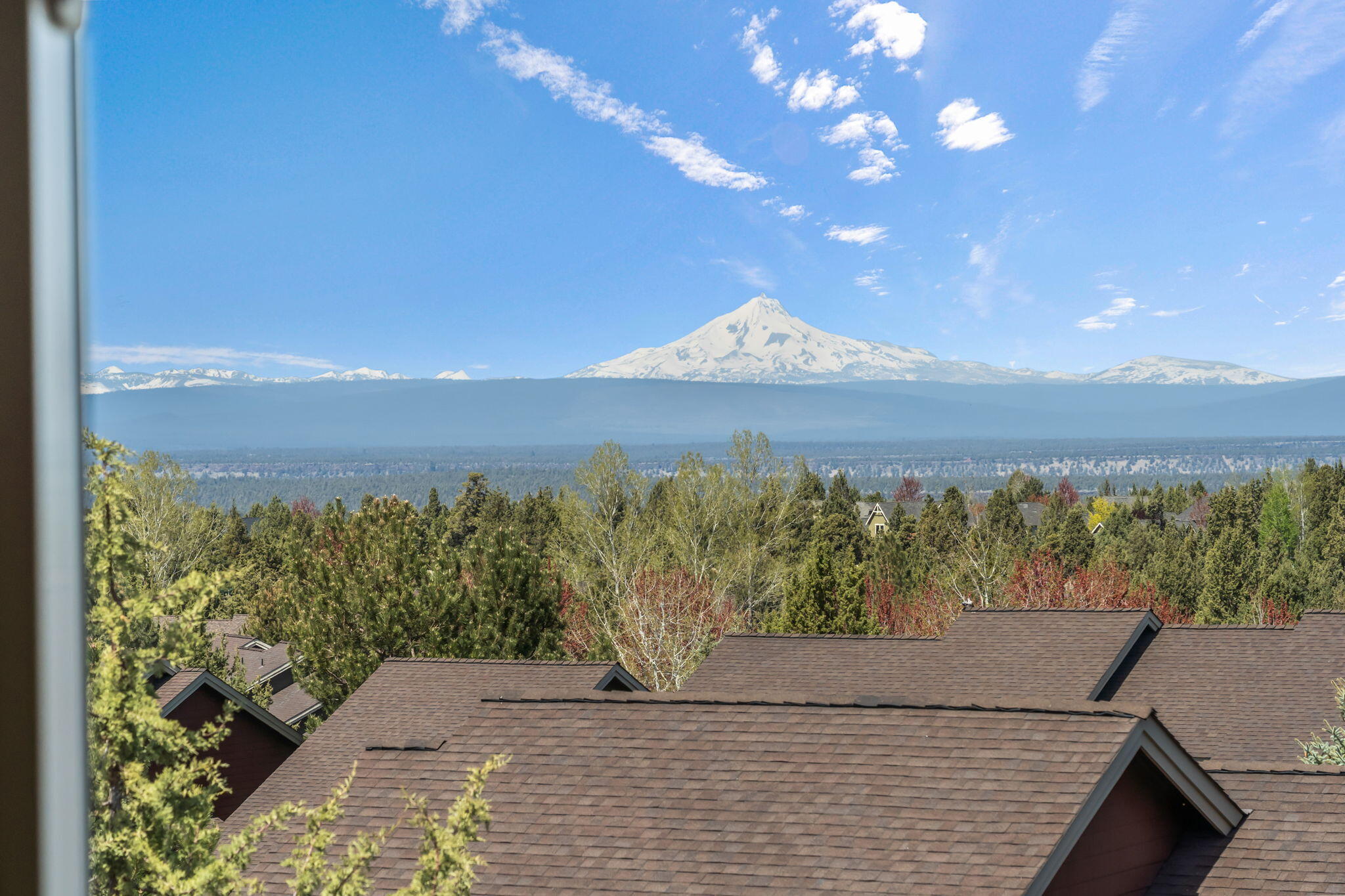 10870 Village Loop Redmond, OR 97756 - Photo 18 of 35 a view of a yard from a balcony