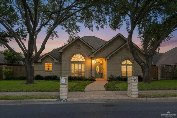 $398,000 | 325 Toucan Avenue, McAllen, TX 78504