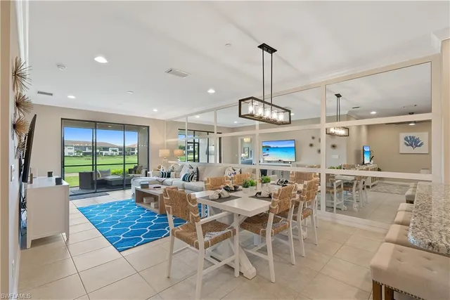 $459,900 | 9386 Pocida Court, Unit 103, Naples, FL 34119