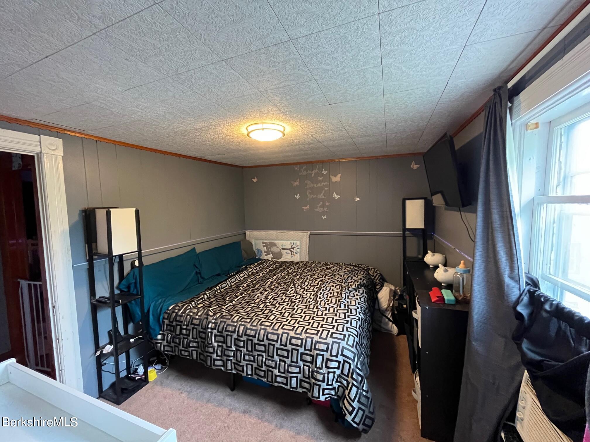 252 R Walnut Street North Adams, MA 01247 - Photo 18 of 43 PrimaryB