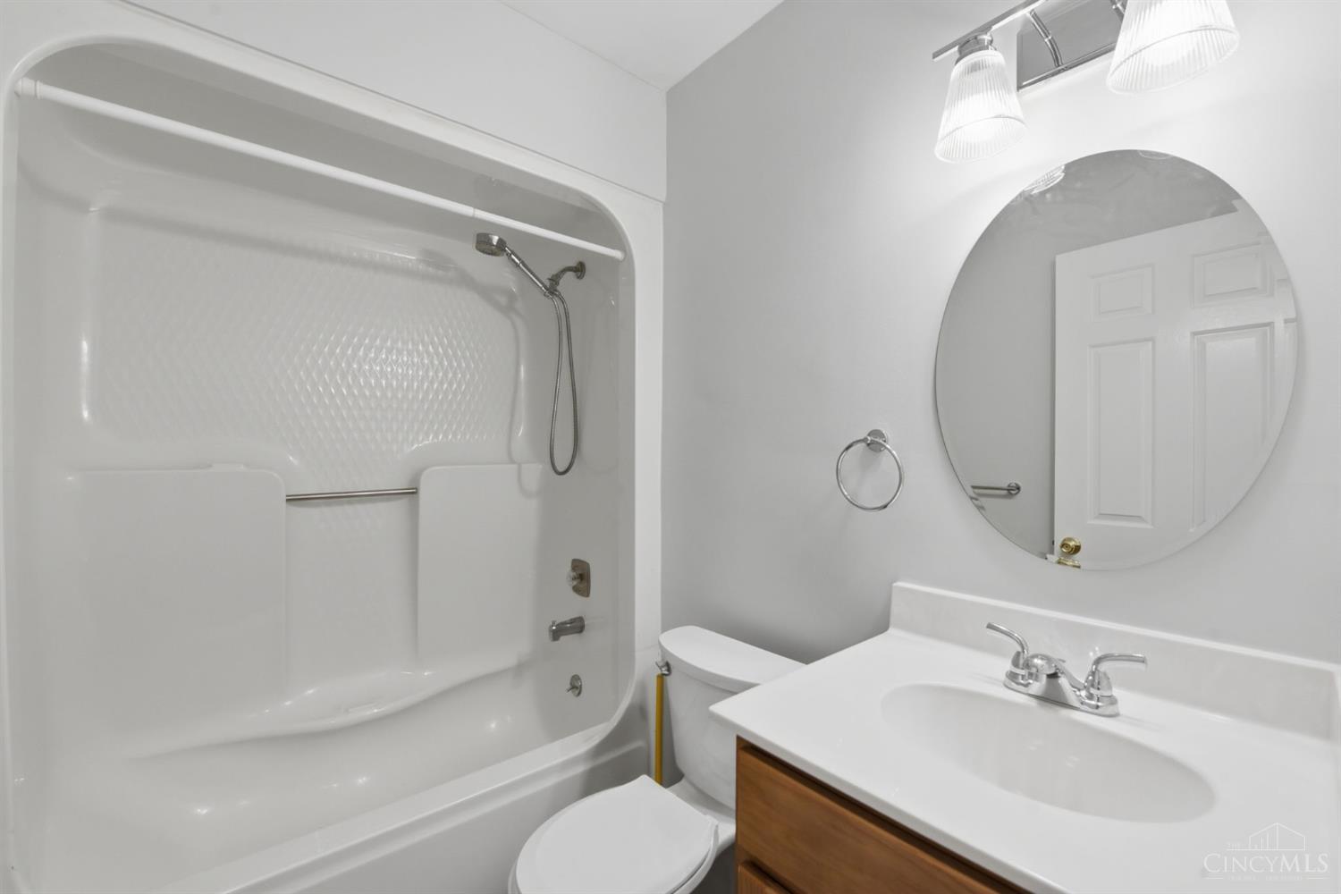 5346 Werk Road, Unit D1 Cincinnati, OH 45248 - Photo 23 of 49