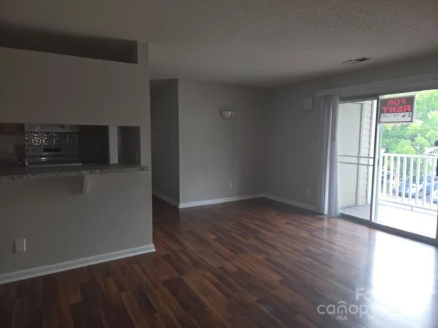 $2,200 | 9531 University Terrace Drive, Unit H, Charlotte, NC 28262