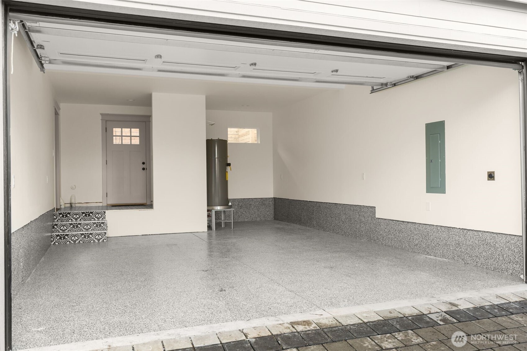 2330 17th Avenue South Seattle, WA 98144 - Photo 25 of 33