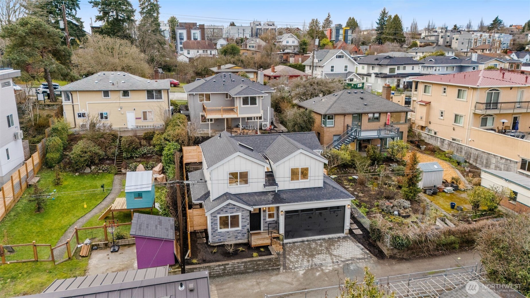 2330 17th Avenue South Seattle, WA 98144 - Photo 28 of 33