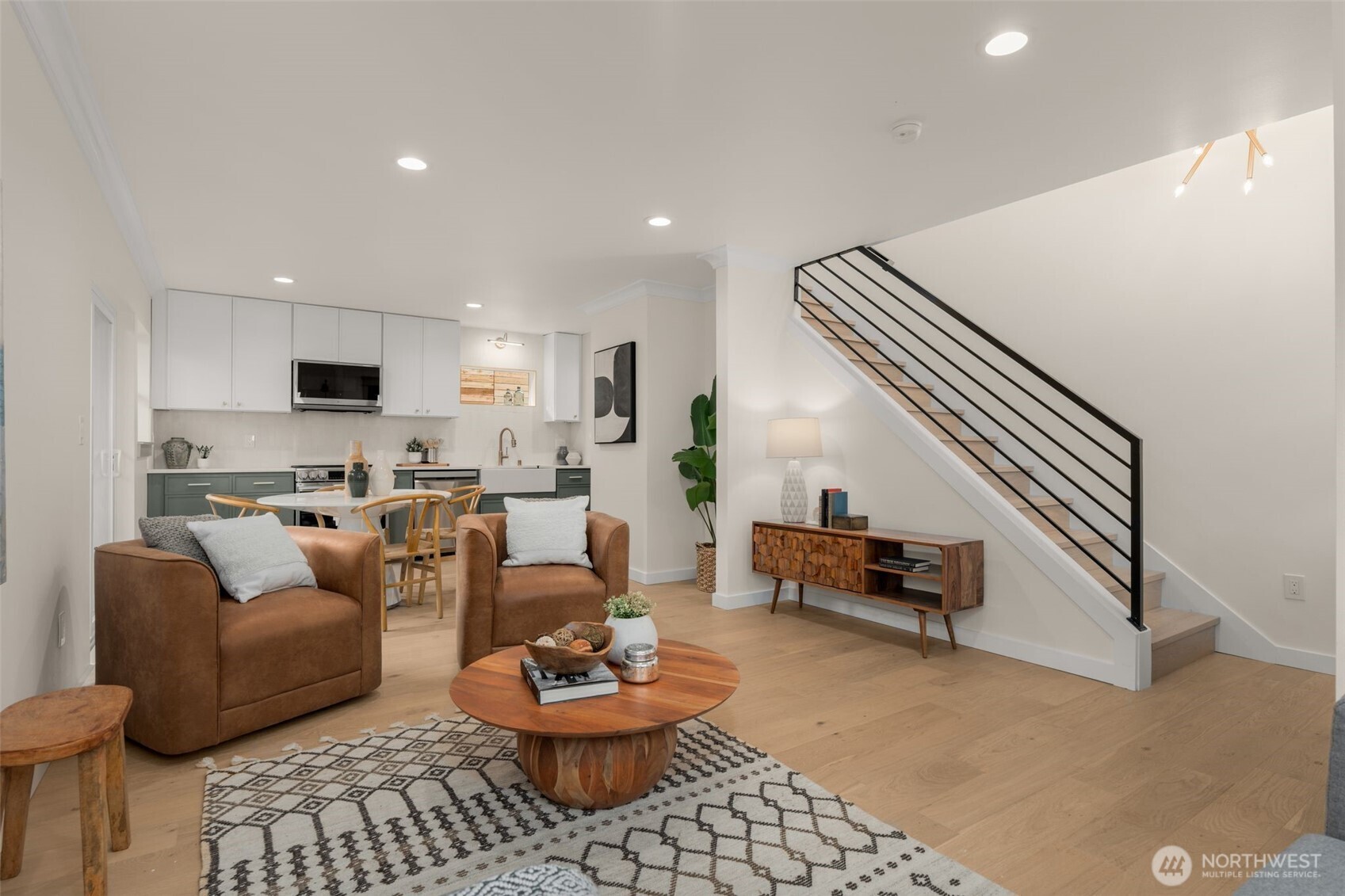 2330 17th Avenue South Seattle, WA 98144 - Photo 7 of 33