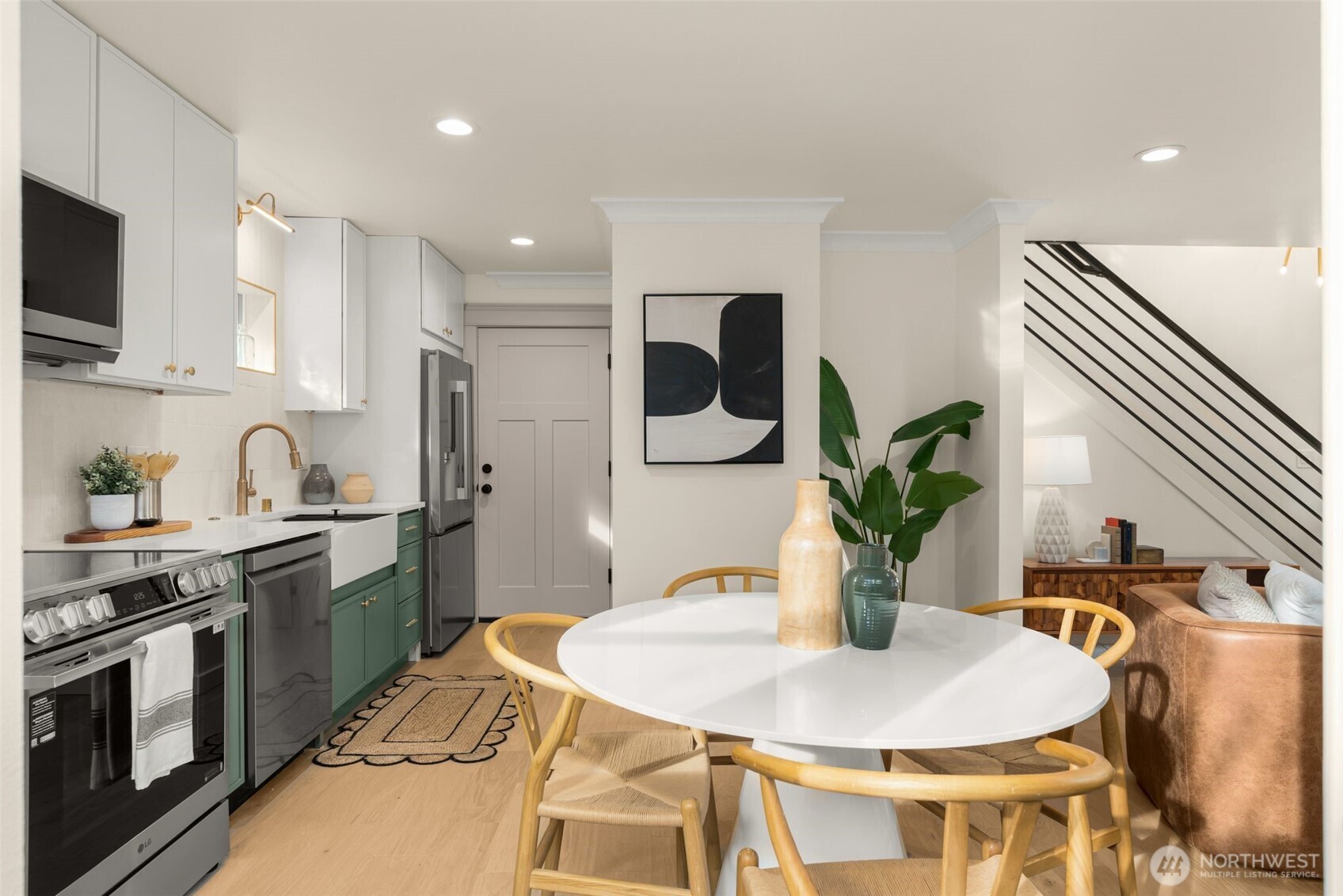 2330 17th Avenue South Seattle, WA 98144 - Photo 10 of 33