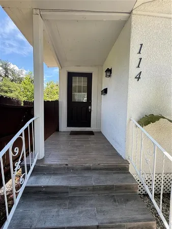 a view of an entryway