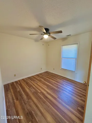 $1,600 | 645 Fort Frederick Circle, Port Royal, SC 29935