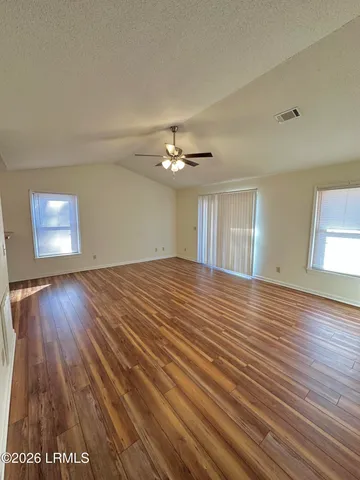 $1,600 | 645 Fort Frederick Circle, Port Royal, SC 29935